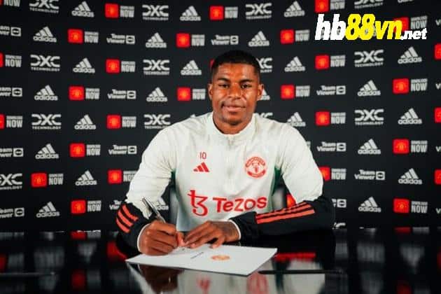 1697428602 0 marcus rashford signs a new contract at manchester united 2034