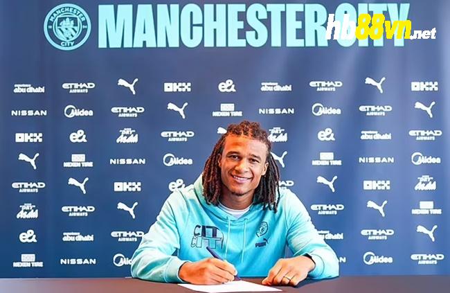 Nathan Ake signs new Manchester City contract worth £160,000-a-week until 2027 - Bóng Đá