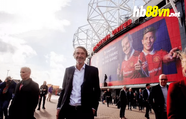 David Ornstein has theory about Glazers plan for Man Utd which could backfire on Sir Jim Ratcliffe - Bóng Đá