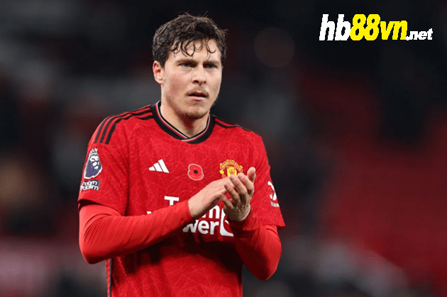 Paul Scholes believes one Man United man has been ‘unlucky’ not to start more for the Red Devils (Lindelof) - Bóng Đá