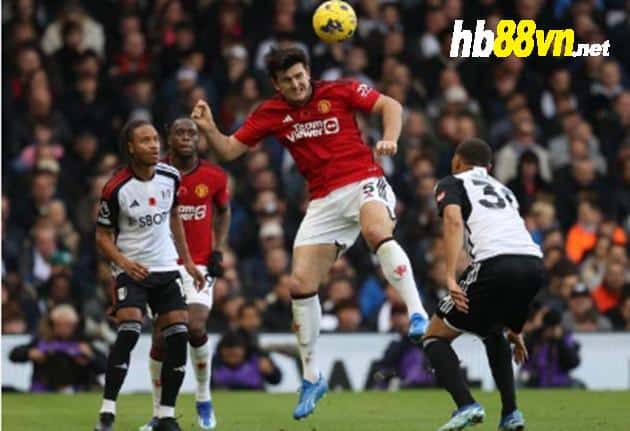 Harry Maguire impresses in Man Utd’s dramatic win at Fulham - Bóng Đá