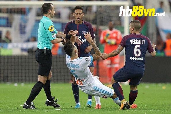 CHÍNH THỨC: Neymar nhận án phạt vì chơi xấu đối thủ - Bóng Đá